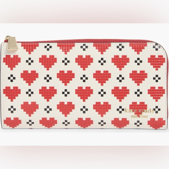 kate spade Handbags - ♠️Kate spade ❤️ Zip Around Wallet